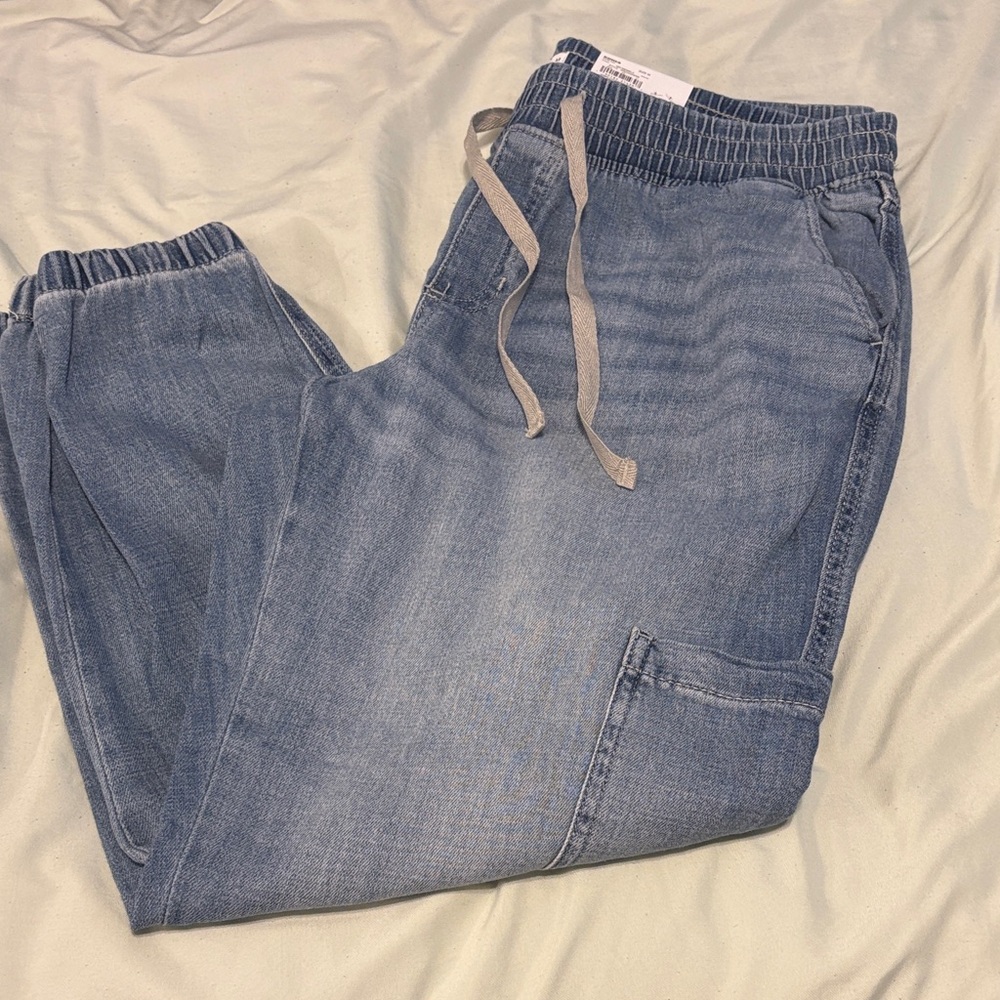Women's Relaxed Fit Blue Jeans